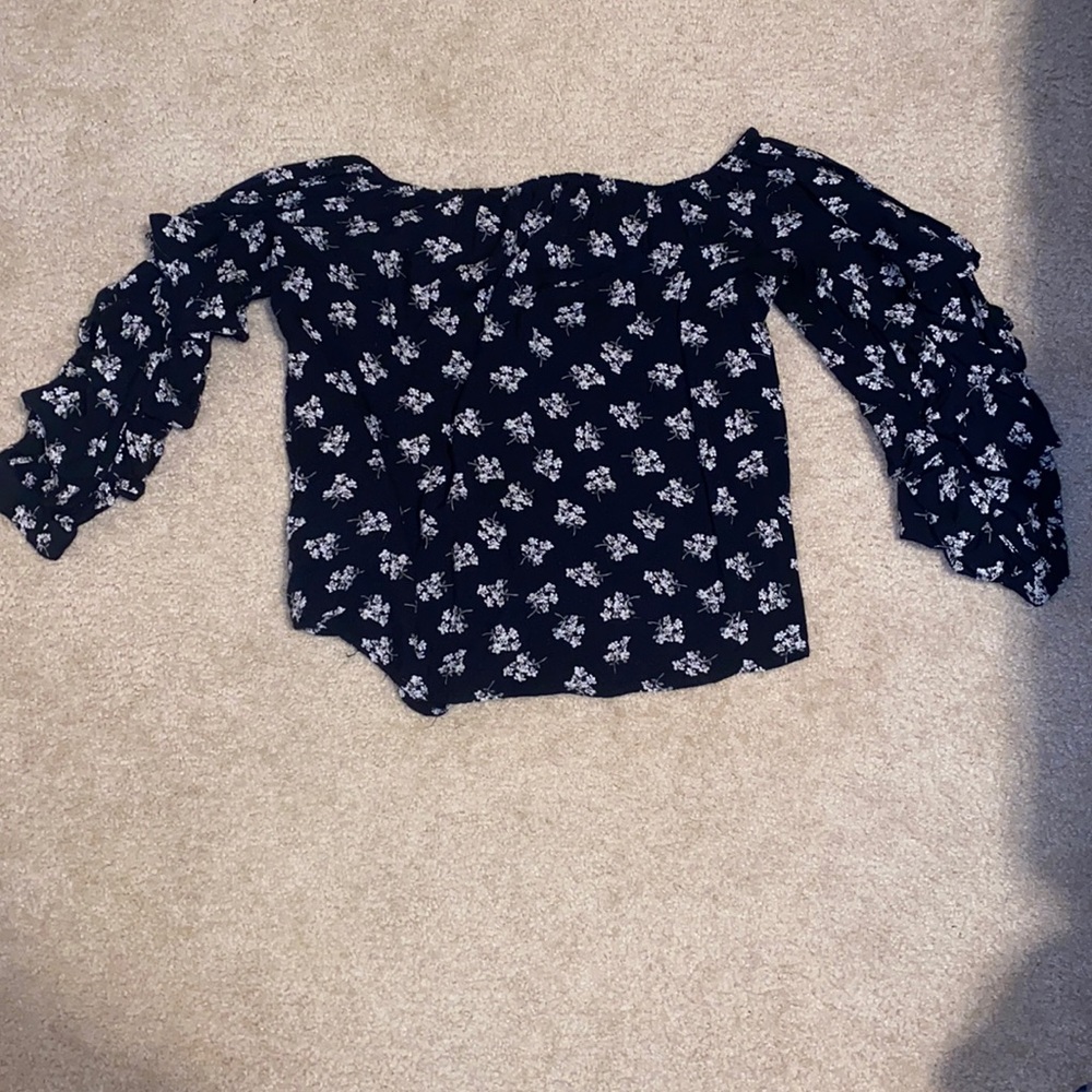 Off-the-Shoulder Shirt